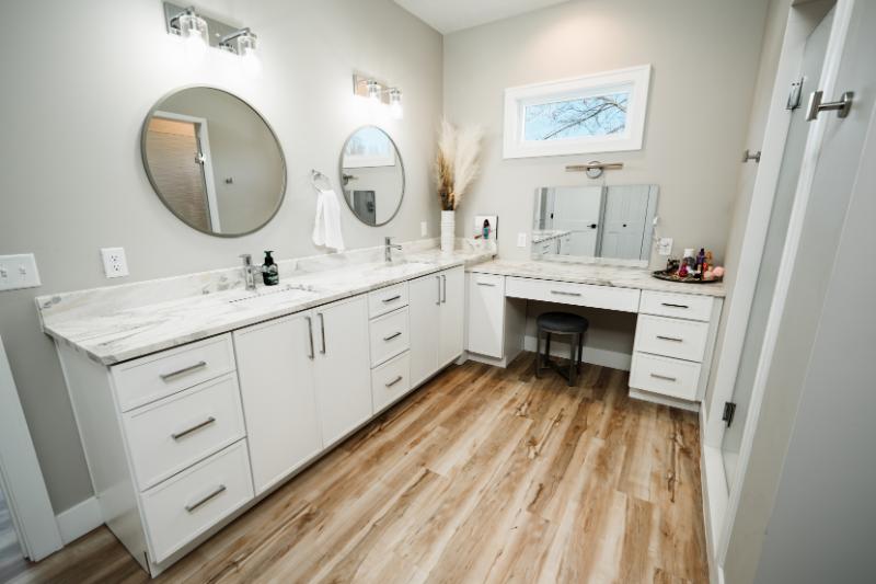 white granite bathroom vanity countertop