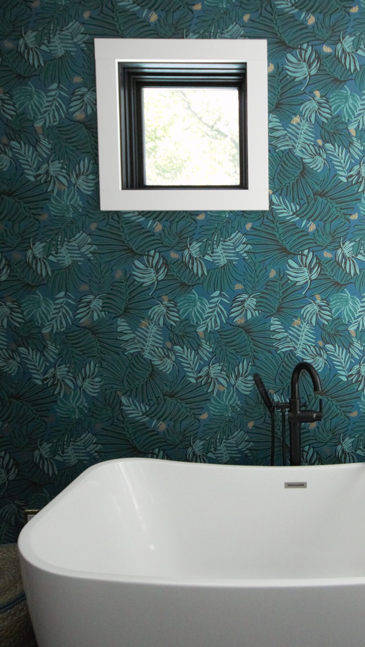 Custom Built Bathrooms Near Me - Straight Line Design